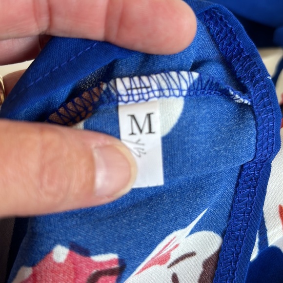 Summer blue and floral v-neck short romper half flare sleeve jumpsuit waist tie - Picture 16 of 16